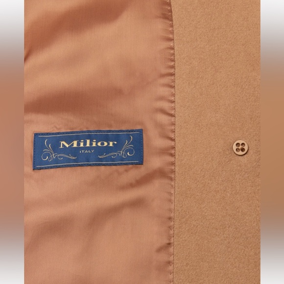 Aritzia Babaton The Stedman Coat - Picture 10 of 12